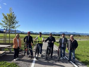 Neuer Geh- und Radweg offiziell eingeweiht